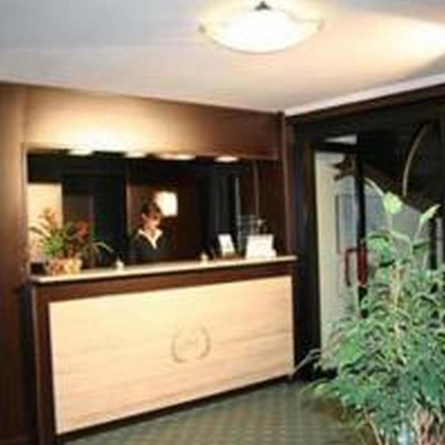 Hotel De La Ville Central Latina Exterior photo